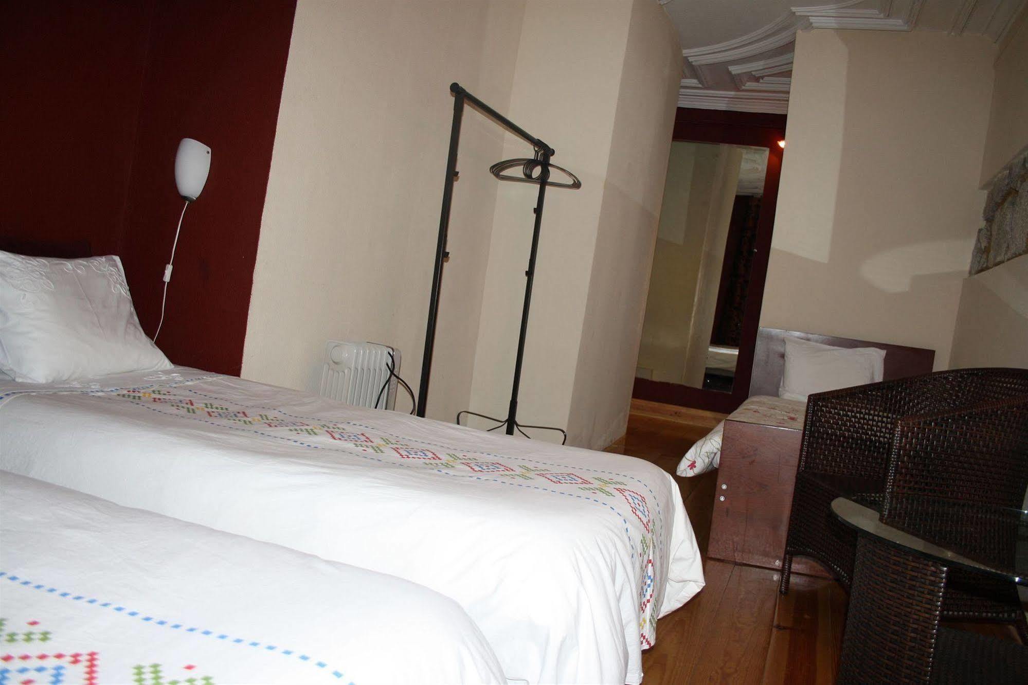 Hotel Residencia Pedra Antiga Porto Zewnętrze zdjęcie